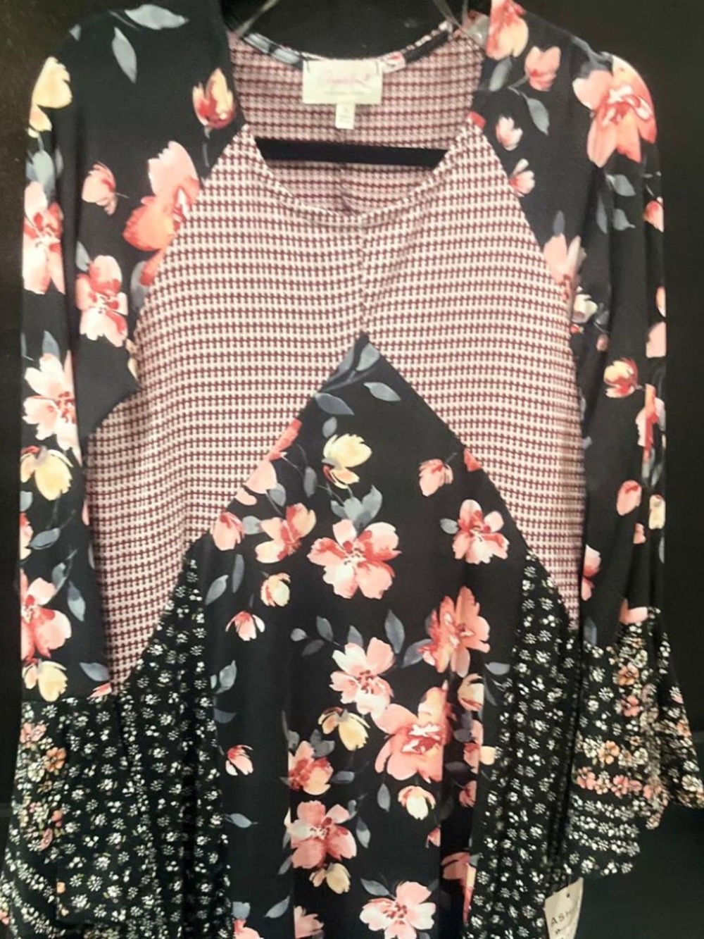 NWT | Sugarfox | Bohemian Flowy Floral Dress | Size Small - Picture 5 of 10